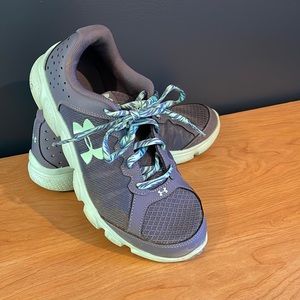 Under Armour Assert 6 Blue Green Sneakers Sz. 6Y